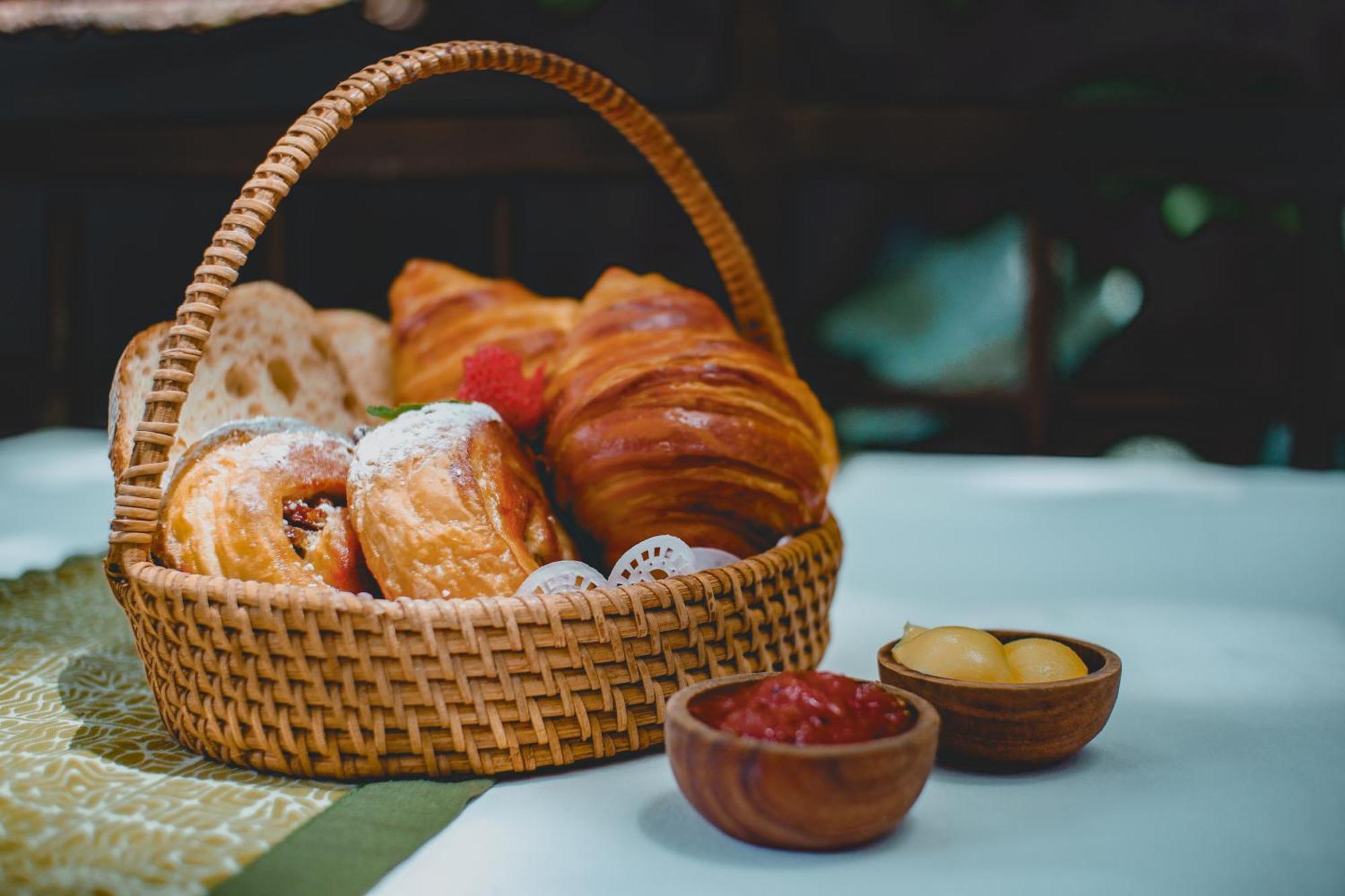 The Sebali Resort Ubud Exterior foto A bread basket
